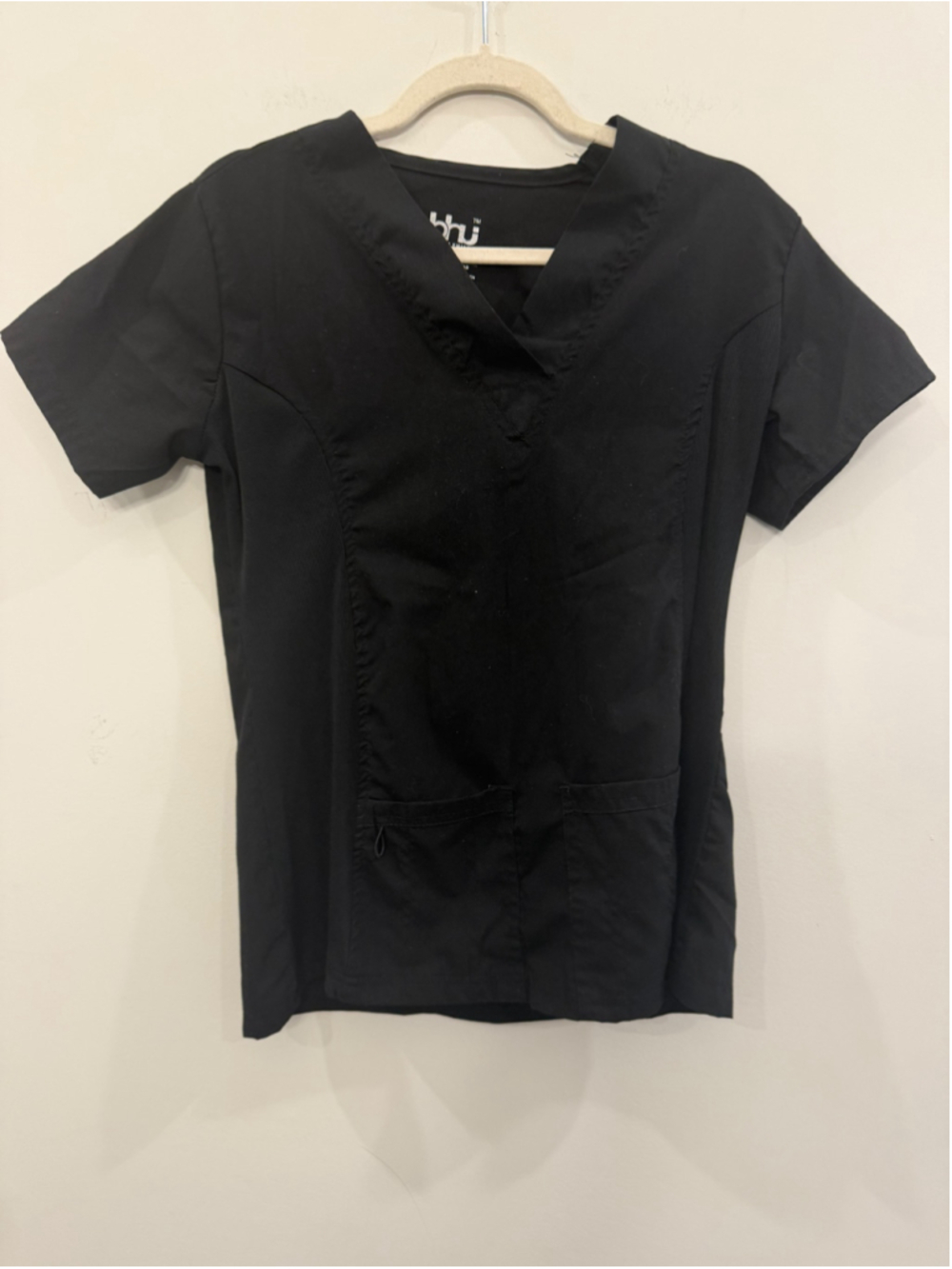 BHU Beverly Hills Uniforms Black Scrub Top V-Neck Size S #F